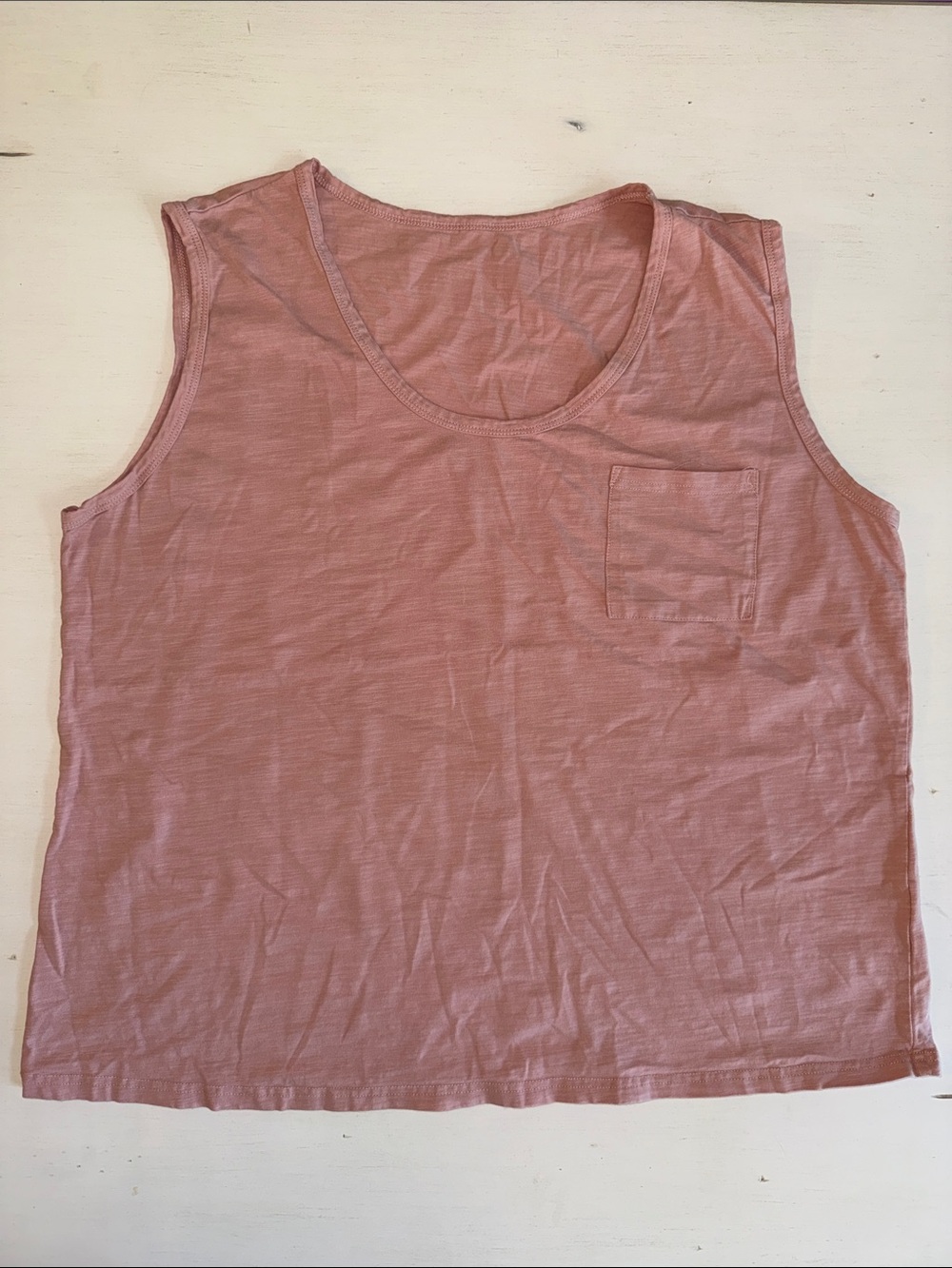 Women’s Sleeveless Scoop Neck Top in Dusty Rose NEW XL